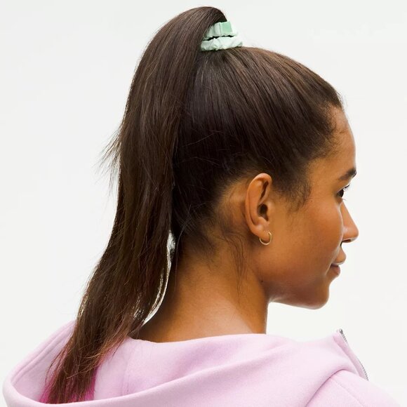 Lululemon Skinny Scrunchies 6 Pack - Picture 2 of 2